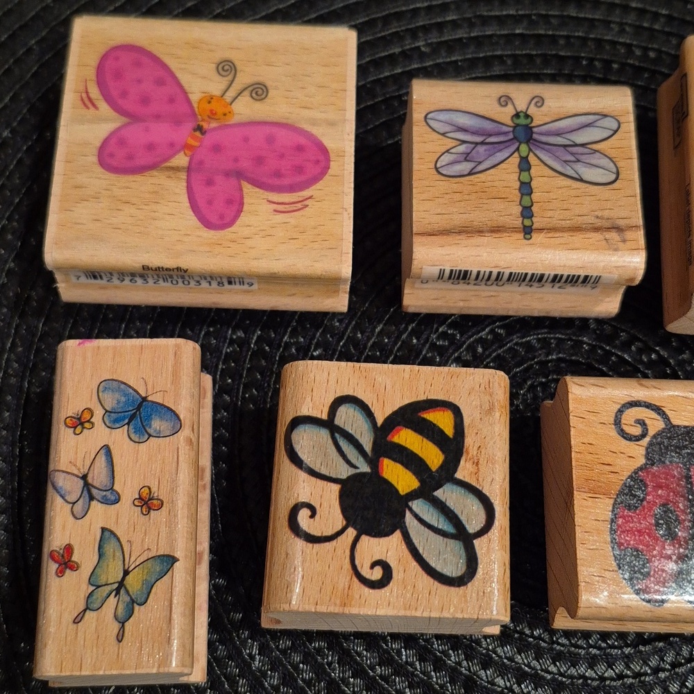 ASSORTED Insect Themed Wood Mount Rubber Stamp Set, Set Of 7 - Picture 2 of 8